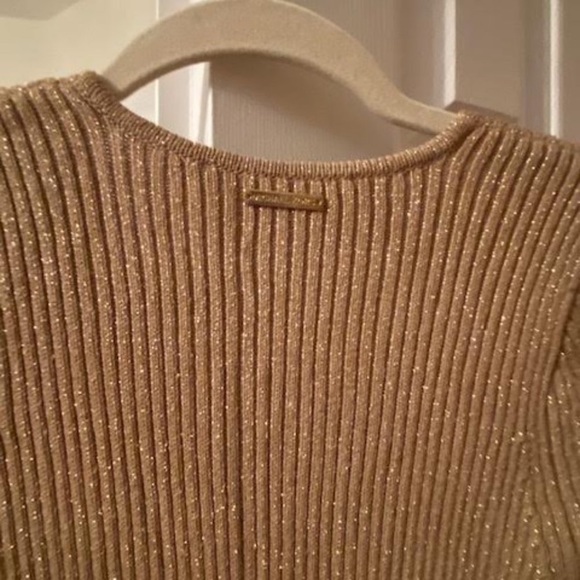 NWOT, never worn stretchy gold knit Michael Kors dress size small. gorgeous! - Picture 5 of 7